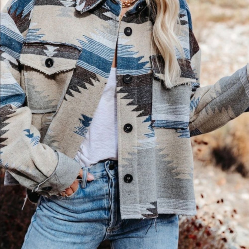 New Tribal Aztec Print Flannel Shacket Coat Jacket - Picture 2 of 12